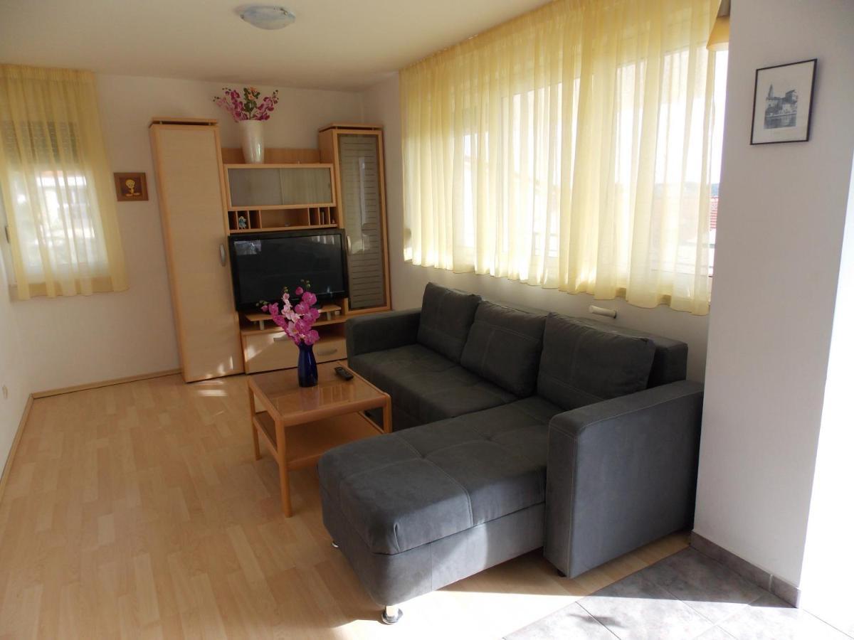Apartments Villa Goja Трогір Екстер'єр фото